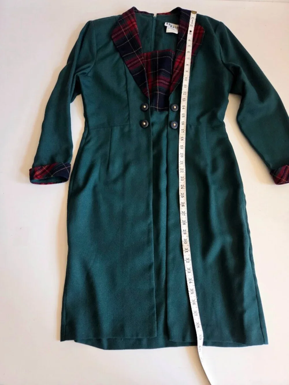 Vintage 1980s 1990s Bantry Bay layered green dress with plaid pattern details. - Picture 10 of 10